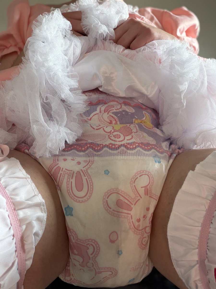 Are diaper checks really necessary?! &gt;w&lt;