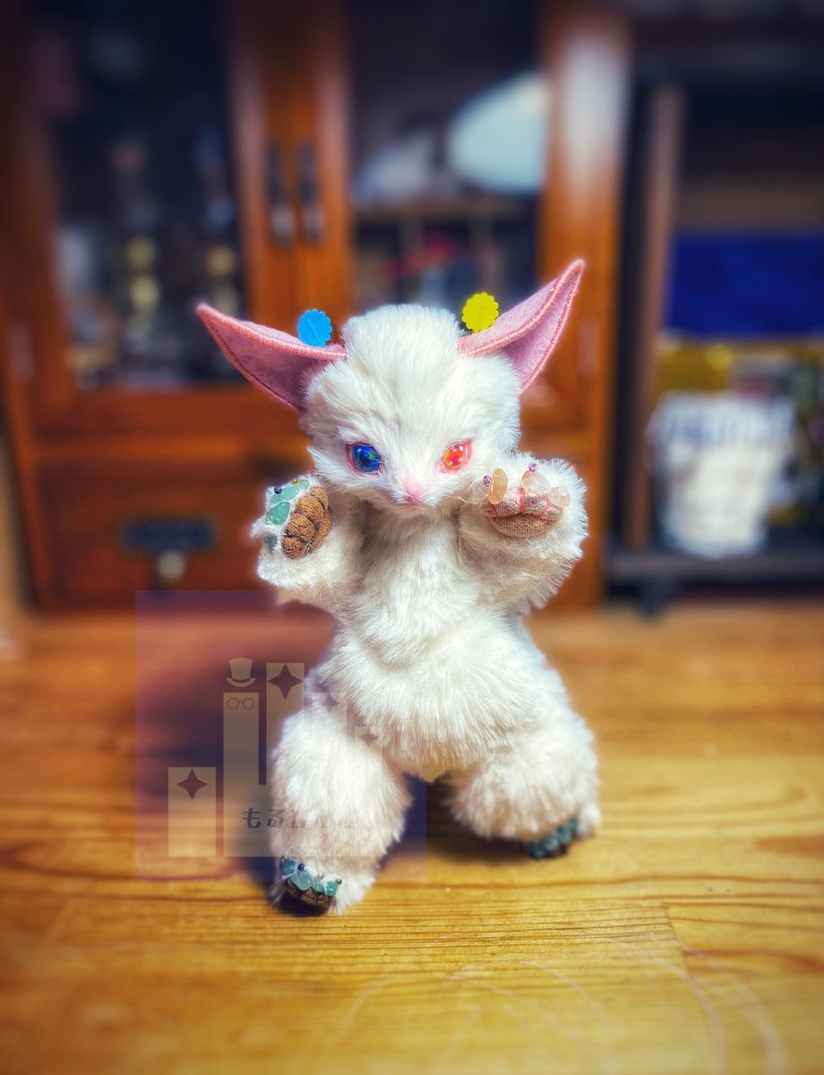 おはようございます🥚
「やーっ！」🐾
新入りアートドールが
生まれつつあるよ〜✨