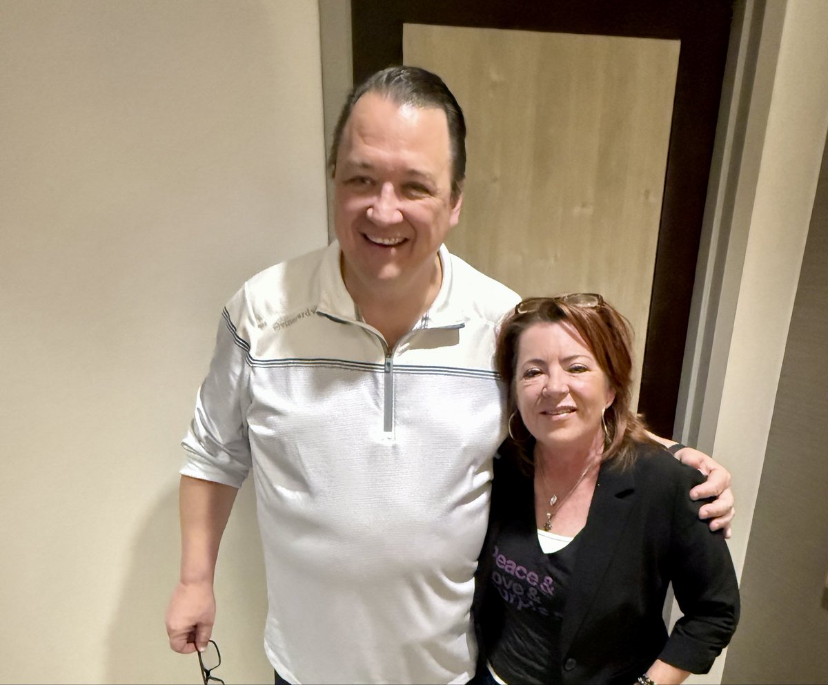 Awesome to meet the amazing <a href="/kathleenmadigan/">Kathleen Madigan</a>