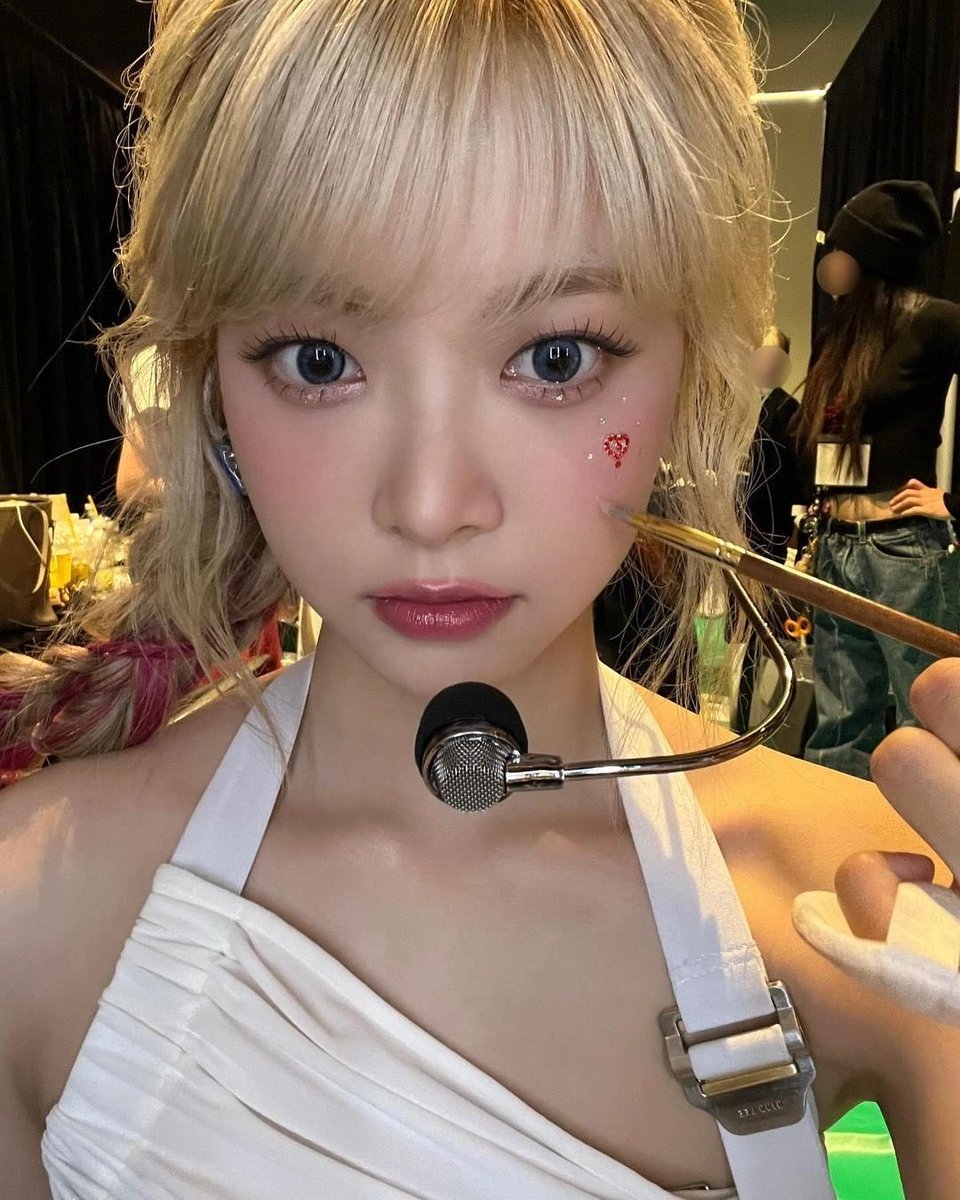 We are #𝑊aīt𝕚ngʼ𝔉or𓋜𝔜ou para que vengan y se unan! Si se preguntan, a qué se refiere esta loquita? Pues obviamente estoy hablando de la #𝔊u͟s𝕥a𝐛o개울ー𝔓är𝕥y 🪩, a qué otra fiesta tan icónica podría referirme si está es la mejor, I love it.

𝕙i 𝑏ār𝚋ie 🍥༄ 𝕜♡e̲mi !