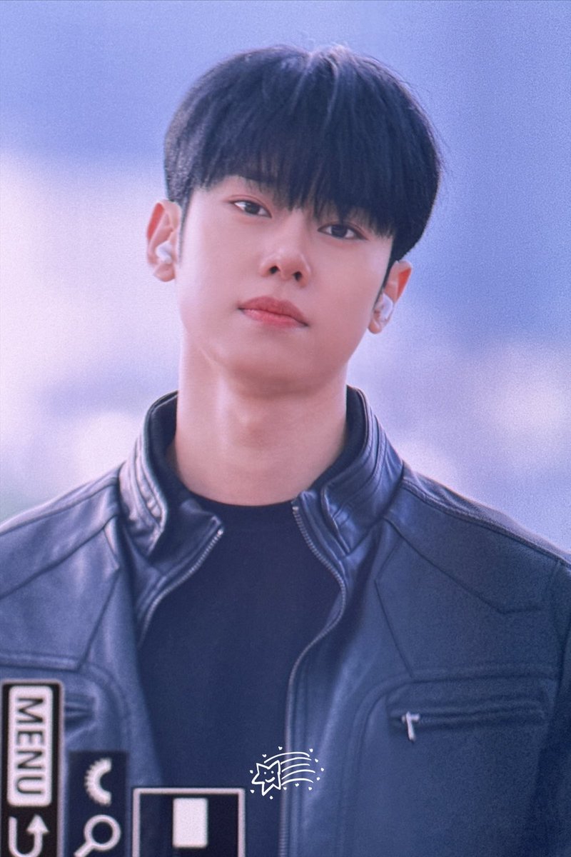 251019 #AB6IX #에이비식스 #김동현 #동현 #동현이의_가장_가까운
흑발동 컴백🖤