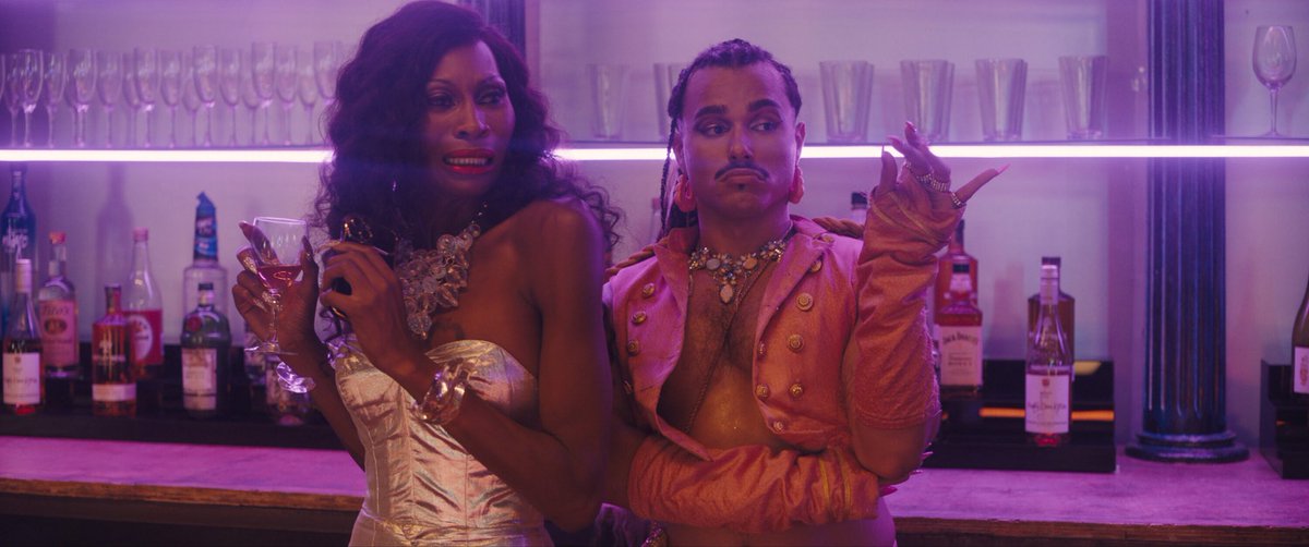 dancindanonfilm's tweet image. Tina Romero’s QUEENS OF THE DEAD wears its queerness on its sleeve and is all the better for it. A proudly queer, unapologetically campy zombie flick that may not be scary but makes up for it with clever dialogue and fun performances. Great makeup/costumes, obviously. #NewFest37