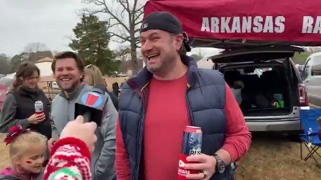 notthefakeSVP's tweet image. 