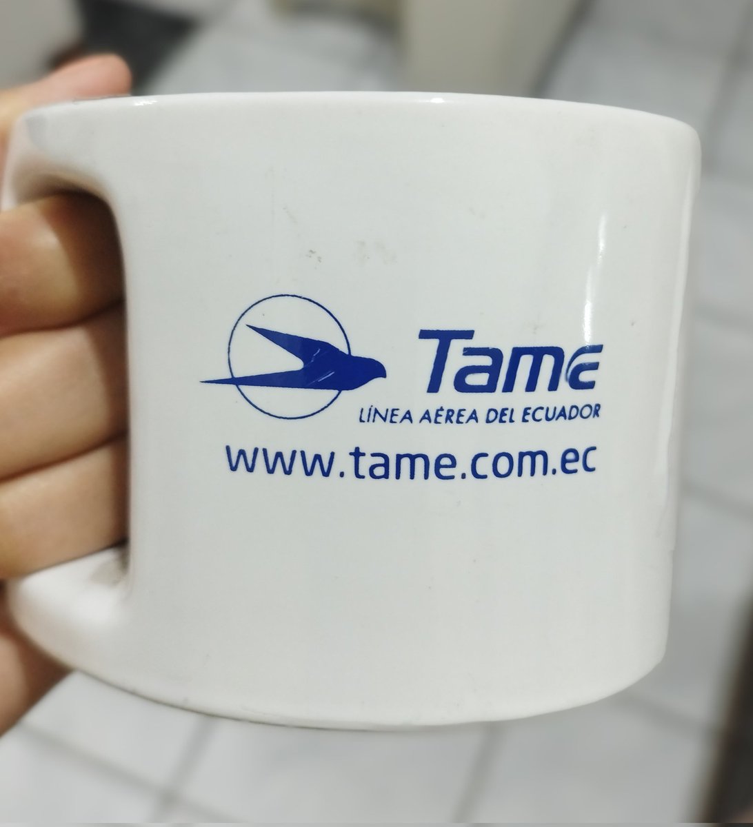 Lo que uno se encuentra en casa de un familiar 🥹 #Tame #memories <a href="/AviacionEcuador/">Aviación Ecuador</a>