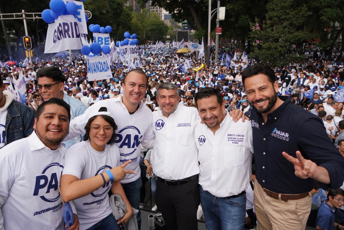 Hoy demostramos que México no se rinde.👊🇲🇽

Marchamos para levantar la voz y demostrar que somos muchos más los que queremos otro rumbo para México. Y desde <a href="/AccionNacional/">Acción Nacional</a> seguiremos luchando por la libertad y la democracia. #RelanzamientoPAN💙