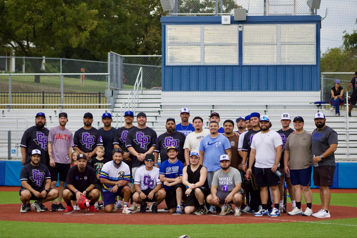 Gopher Baseball tweet media