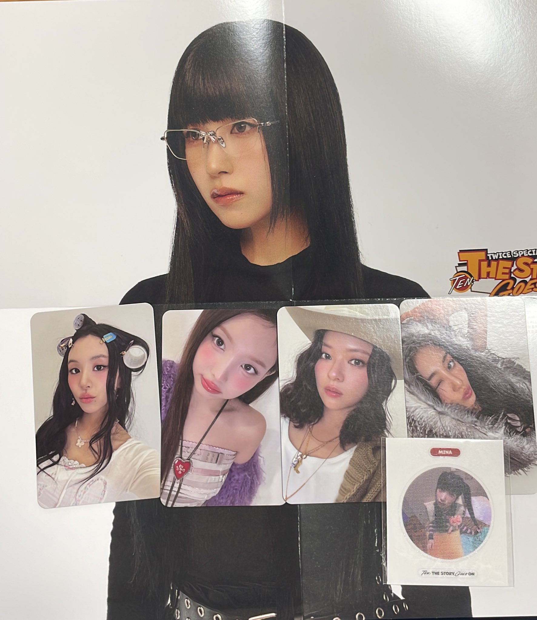 twice ロッテ　lotte モモ トレカ スターアベニュー 穴あり 穴なし twice ロッテ lotte モモ トレカ スターアベニュー 穴あり 穴なし