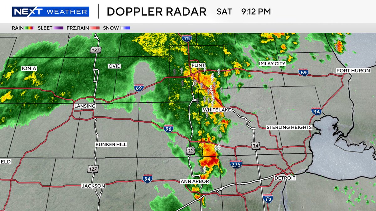 CBSDetroit's tweet image. A strong thunderstorm will impact northwestern Wayne, southwestern Oakland, and northeastern Washtenaw counties through 9:30 pm. Expect winds over 30 mph and pea sized hail. #michiganweather #weather