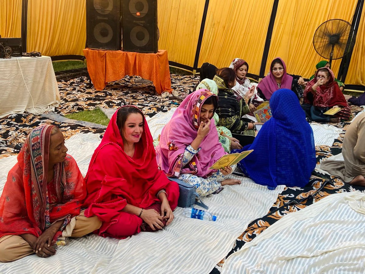Waseem Rajput 🇱🇾 (@waseemrajputppp) on Twitter photo 18thOct A Quran recitation prayer ceremony organized by <a href="/PPP_Org/">Pakistan Peoples Party - PPP</a> Hyderabad District to pay tribute to the great sacrifices of the martyrs of Karsaz was held at District Council Hyd The ceremony was led by PPP  President <a href="/TariqSJamotPPP/">Tariq Syed</a> <a href="/WaseemRajputPpp/">Waseem Rajput 🇱🇾</a>
#SalaamShuhadaEKarsaz 18thOct A Quran recitation prayer ceremony organized by <a href="/PPP_Org/">Pakistan Peoples Party - PPP</a> Hyderabad District to pay tribute to the great sacrifices of the martyrs of Karsaz was held at District Council Hyd The ceremony was led by PPP  President <a href="/TariqSJamotPPP/">Tariq Syed</a> <a href="/WaseemRajputPpp/">Waseem Rajput 🇱🇾</a>
#SalaamShuhadaEKarsaz