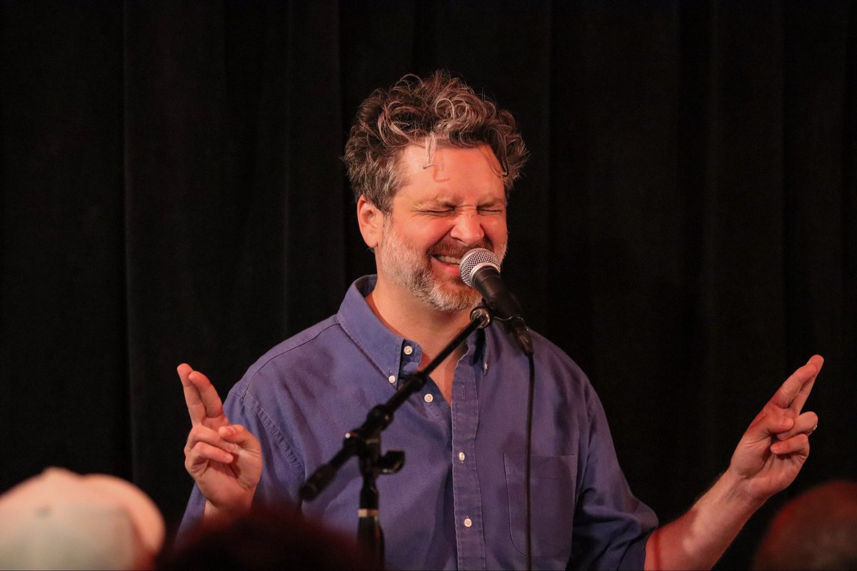 TheRobFlo's tweet image. Last night at the comedy store!