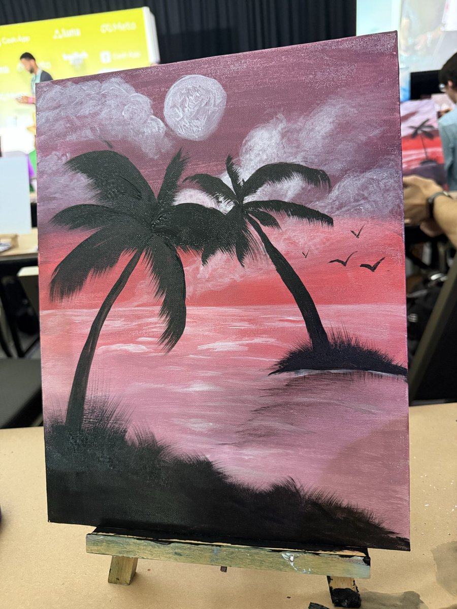 twitchemily's tweet photo. I painted 😌 https://t.co/6yM7XzLz8A