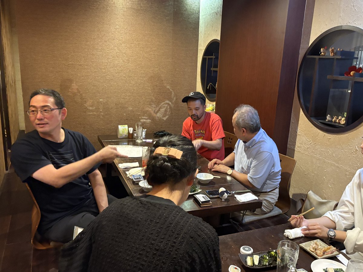 shigetsune's tweet image. 火曜日水曜日と足利から
日本料理 蝶や@choya326 さんが視察に来られました。
日刀保岡山県支部@okayama_token 丸ゆ@MARUYUshokai として長船側の取組を紹介しました。
黒井山@k_greenpark に同行し
夜は宴席
関@yokai0330 さん、一文字@ichimonjiudoon さん、物産館@osafune_sword…