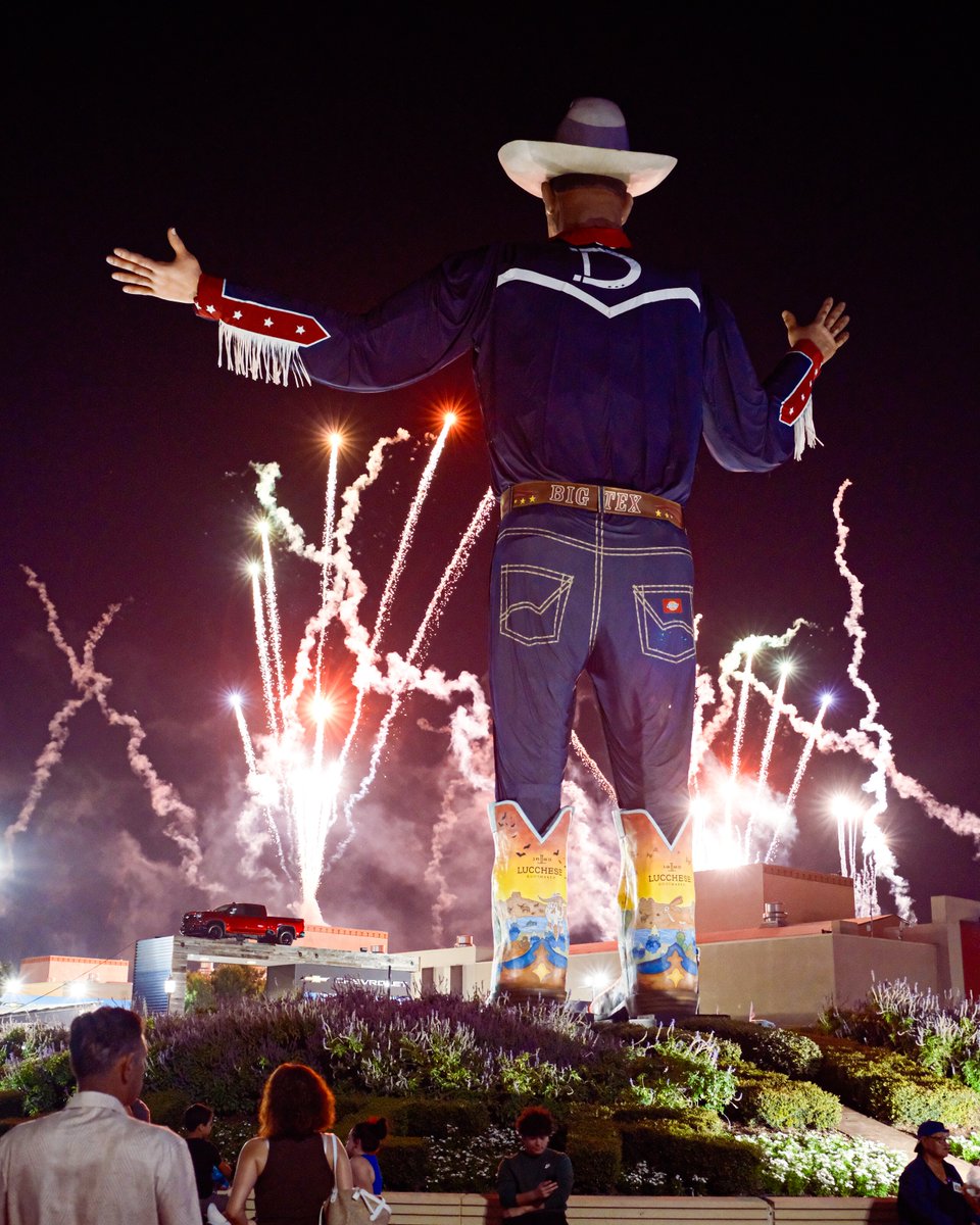 State Fair of Texas (@statefairoftx) on Twitter photo Trying to soak it all in! 🤧 #POD ☕ Your daily Picture of the Day, fueled by <a href="/scooterscoffee/">Scooter's Coffee</a>!
Amazing People, Amazing Drinks… Amazingly Fast!
#scooterscoffee #scootonaround #scooterscoffeeTX
📸: Rafael Olivares (@rafareject_) Trying to soak it all in! 🤧 #POD ☕ Your daily Picture of the Day, fueled by <a href="/scooterscoffee/">Scooter's Coffee</a>!
Amazing People, Amazing Drinks… Amazingly Fast!
#scooterscoffee #scootonaround #scooterscoffeeTX
📸: Rafael Olivares (@rafareject_)