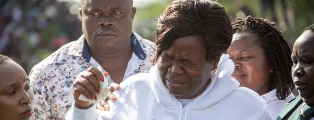 AokoOtieno_'s tweet image. Bitch please...🙄

Optics 

Denzel Omondi was found floating like a rag, hours after carrying a flag against Ruto

He was from HOMA BAY 

Albert Ojwang,  Homa Bay,  

12 Yr old Kennedy Onyango, ule Ruto alisema 

The Boy is alive, right?"

Homa Bay 

No Life is more sacrosanct.