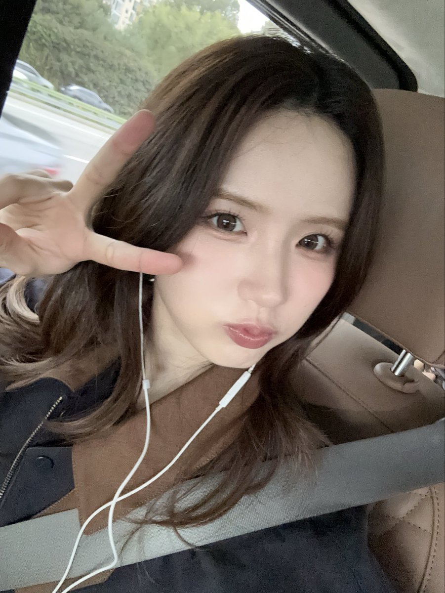 I_m_chillin's tweet image. #ICHILLIN #아이칠린 #JIYOON #지윤