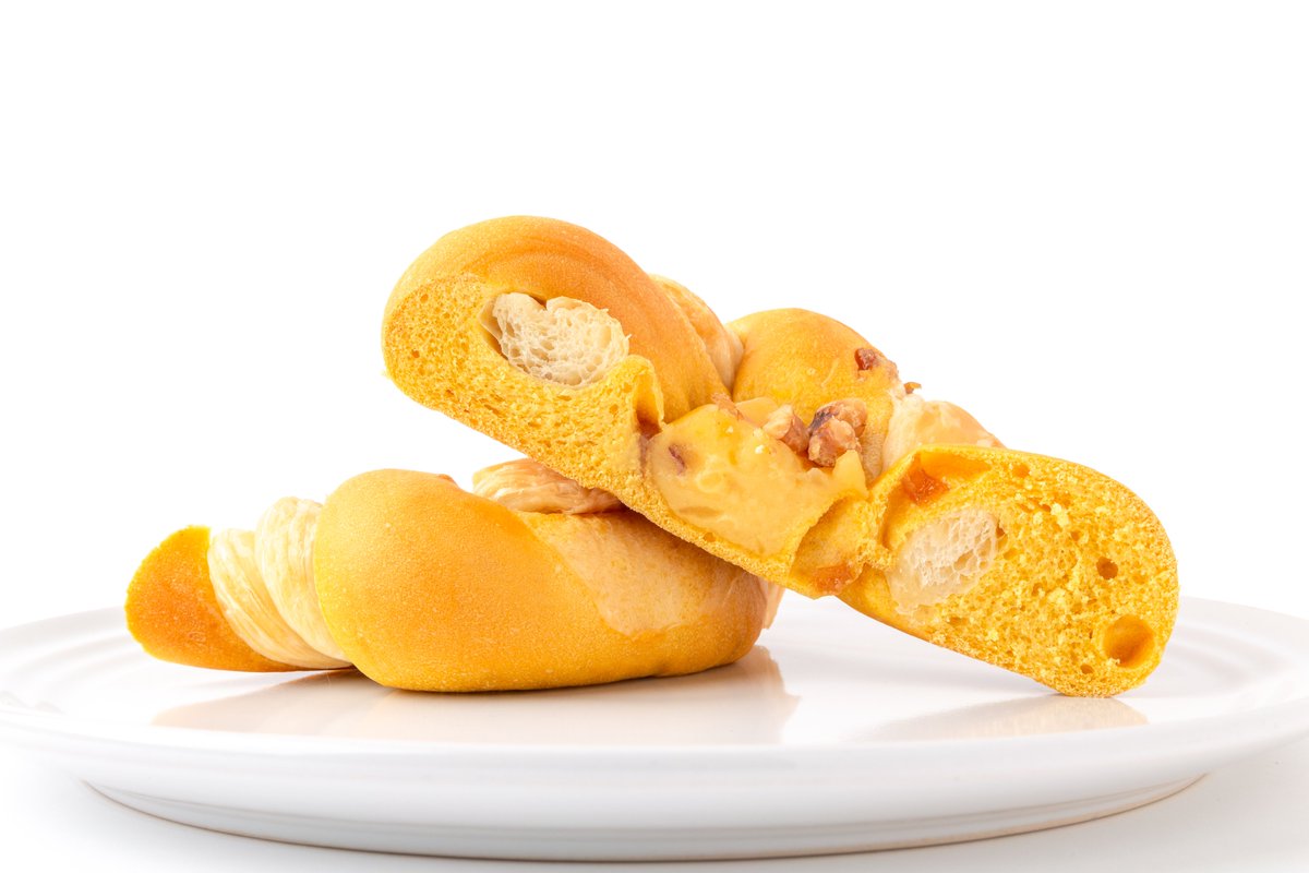 bagel_atsume's tweet image. 【ベーグル図鑑】
クロワッサンベーグル - さつまいものパイ -
BAGEL&BAGEL|東京|芋・栗・かぼちゃ
秋の午後をゆったり彩るさつまいもスイーツ系🥯
#ベーグルあつめ
#ベーグルアンドベーグル
#ベーグル
#ベーグル図鑑の1ページ
#haveanicebagel
#nobagelnolife
@bagelbagel_dc