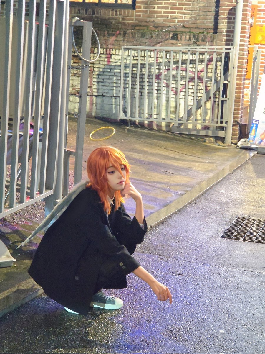 `으음, 일할 바에는 죽는 게 낫지.....`