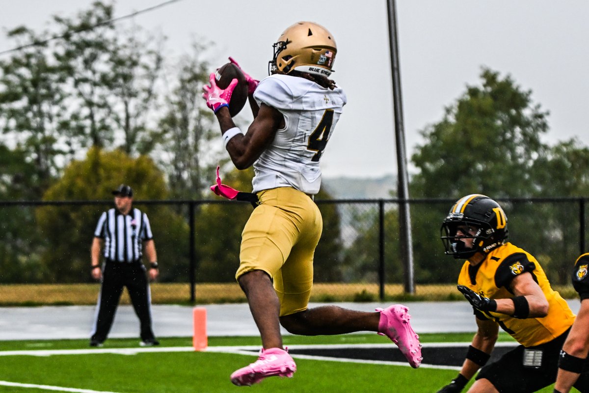 FB: A late TD drive sealed with a Semptimphelter to Montgomery connection delivered a program-defining win for <a href="/JCUFootball/">John Carroll Football</a> in a battle of new NCAC heavyweight rivals today.

Our recap of a gritty victory on an unforgettable day in Indiana 🏈
📰 jcusports.com/news/2025/10/1…