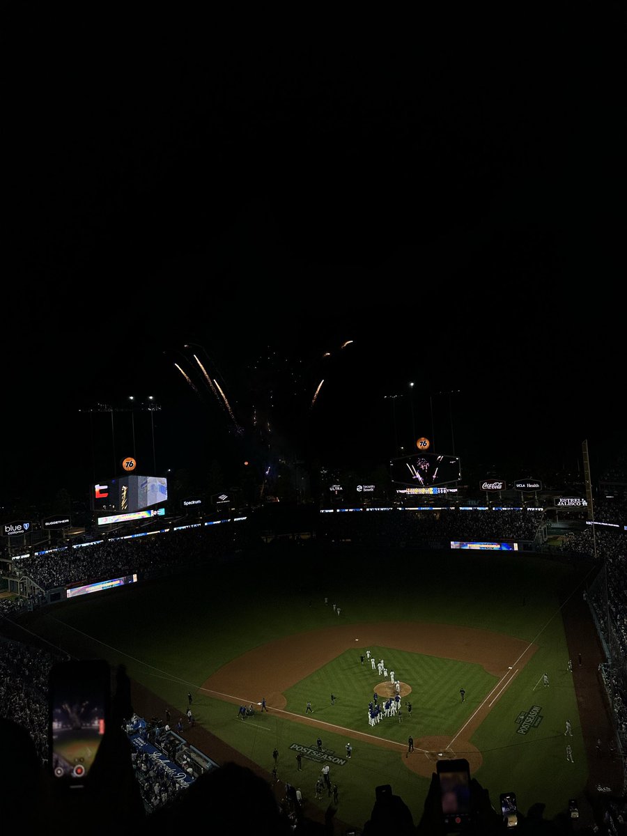 ChimpoGoon's tweet photo. @MLBNetwork @Dodgers https://t.co/TBxWpgI0Bs