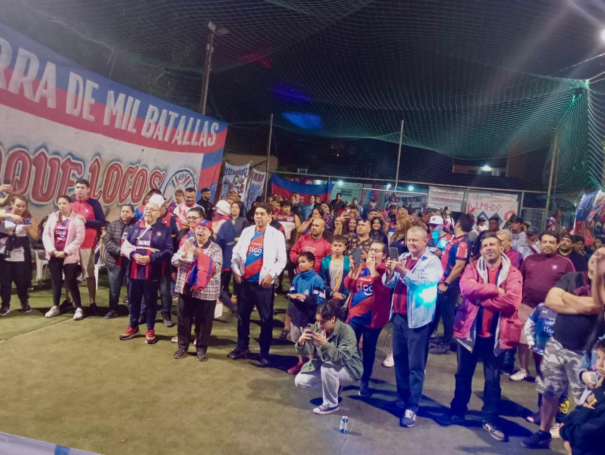 Junto a <a href="/dariomundocerro/">Dariomundocerro</a> mantuvimos una cálida reunión con los socios e hinchas de nuestro querido Ciclón, en la ciudad de Mariano Roque Alonso. Gracias de corazón por el apoyo.

🌎❤️💙🌪️®️®️