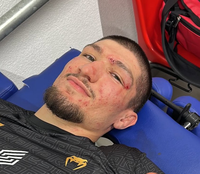 AirSerBiaFTN's tweet image. c’est bien aujourd’hui ta pris en humilité fils de pute !