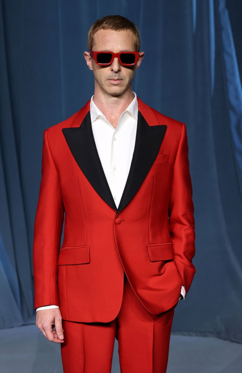 Jeremy Strong version of Mark Zuckerberg is right here