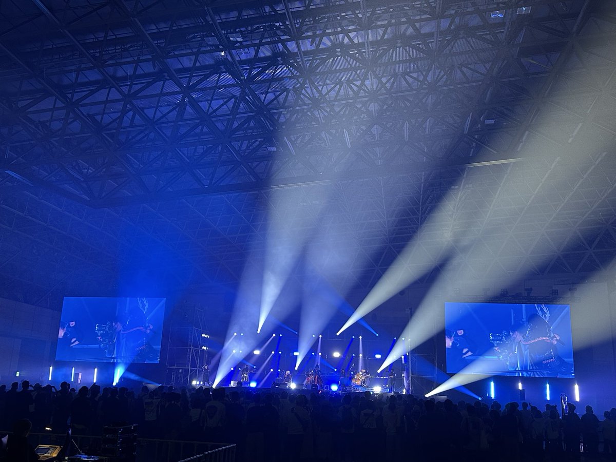 fiddia11's tweet photo. 幕張メッセinしました
さー！やりますかー！

 #samuraisonic
 #幕張メッセ
 #ライブ https://t.co/BuJlyvySK4