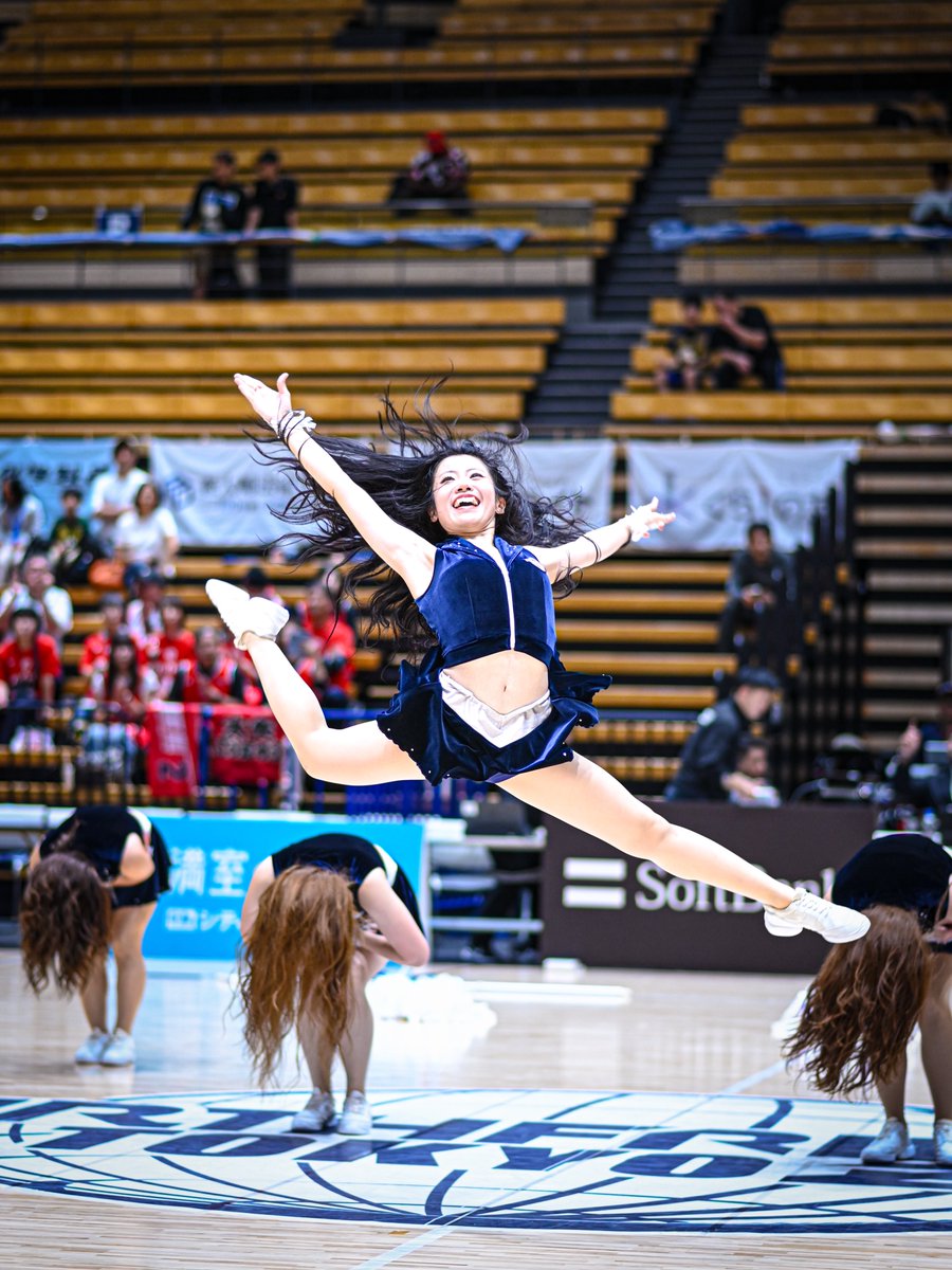 素敵な笑顔のチアさん見つけて思わずすぐお隣さんにお名前聞いちゃった