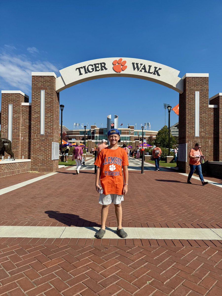 Jonny Gamet tweet media