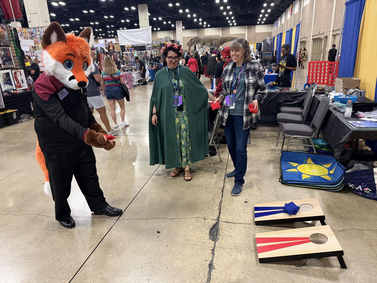 Lil Balloon Fops🎈🦊 tweet media