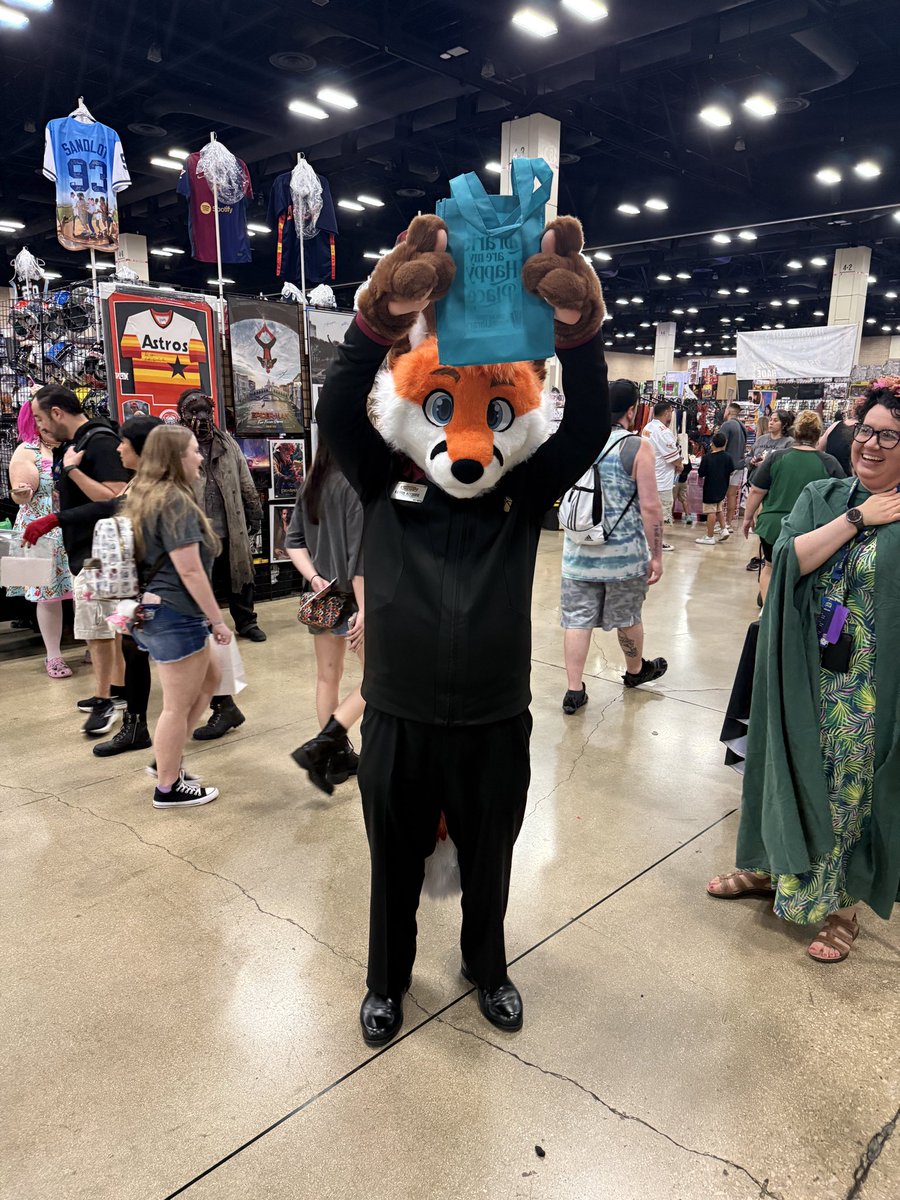 Lil Balloon Fops🎈🦊 tweet media