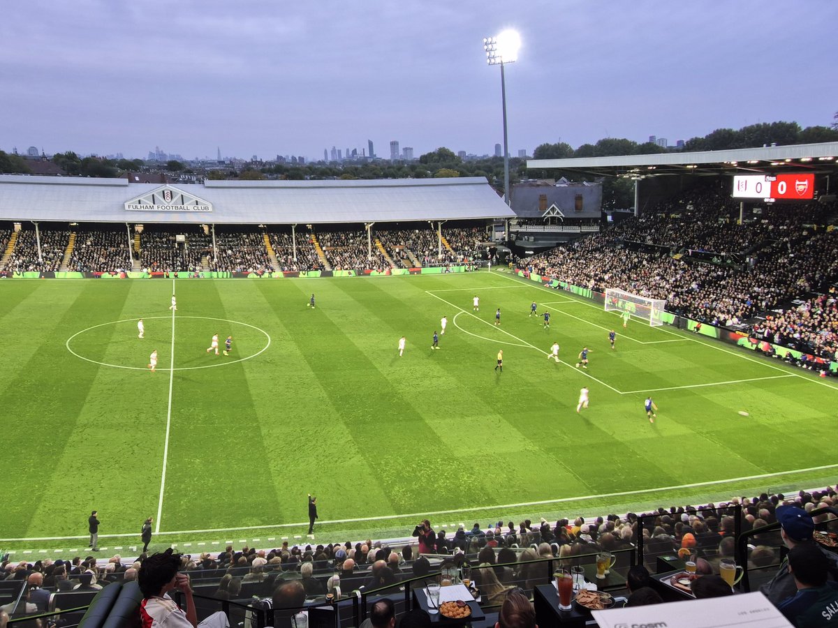 ToppersSnr's tweet image. #COSM LA

What an event - watched @FulhamFC v @Arsenal in Los Angeles in &apos;Immersive Theatre&apos; - just unbelievable &amp;amp; so impressive to be there! Thx Reece

Very, very special!