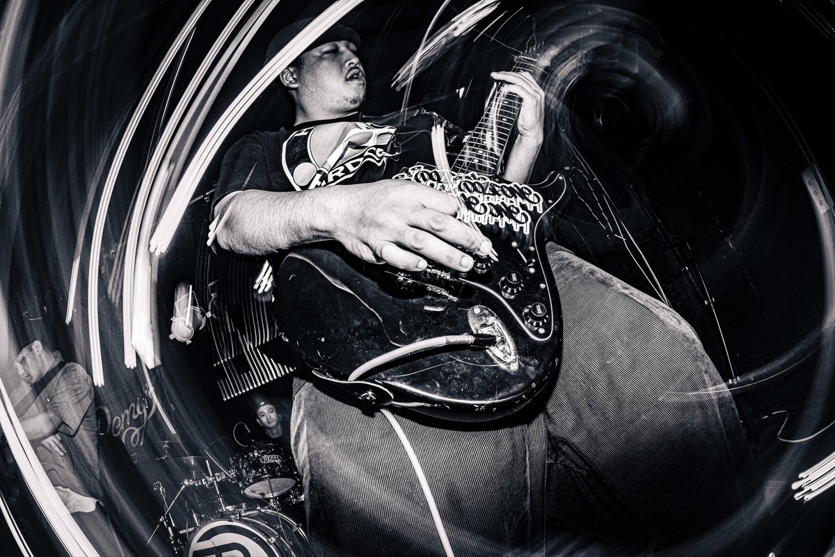 ダイタク tweet media