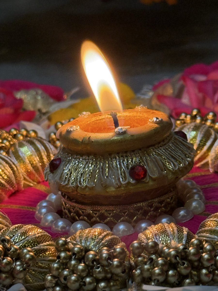 skbhatiapcs's tweet image. #chotidiwali
शुभ छोटी दिवाली .🌟🌟✨✨