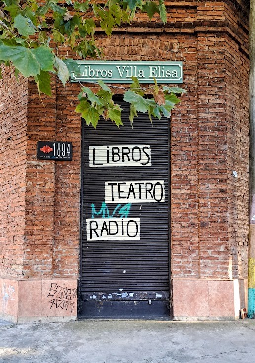 1894Radioonline's tweet photo. Festival Interbarreal Audiovisual en Villa Elisa: una nueva cita con el cine latinoamericano https://t.co/bsls3oMc0A https://t.co/AmTZdJV63a