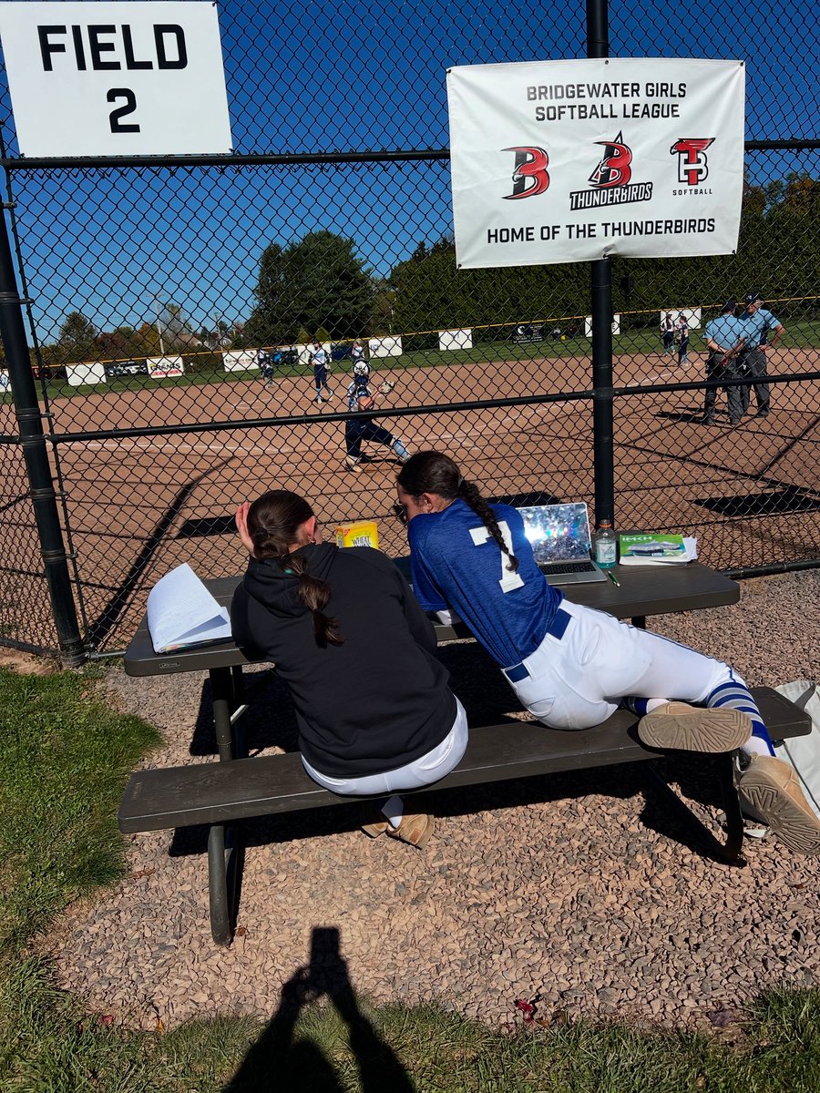 PHS Clipper Softball tweet media