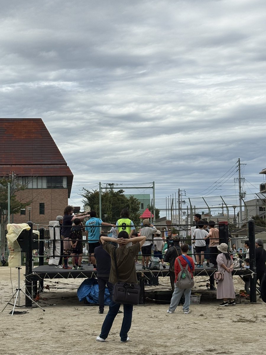 プロレス教室始まりました

#露橋kidsフェスティバル