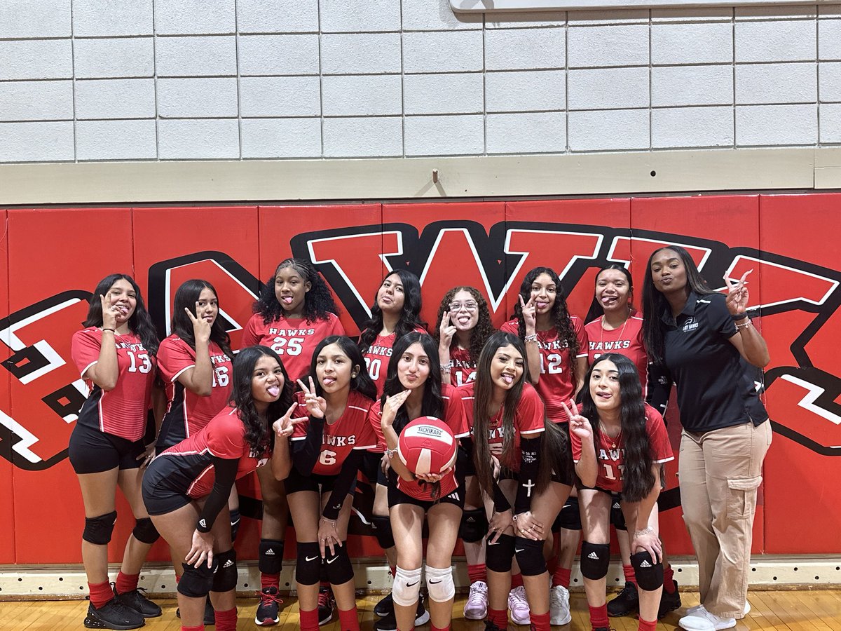 This season definitely flew by … Last week loading 🏐❤️ <a href="/HambrickMS_AISD/">Hambrick</a>