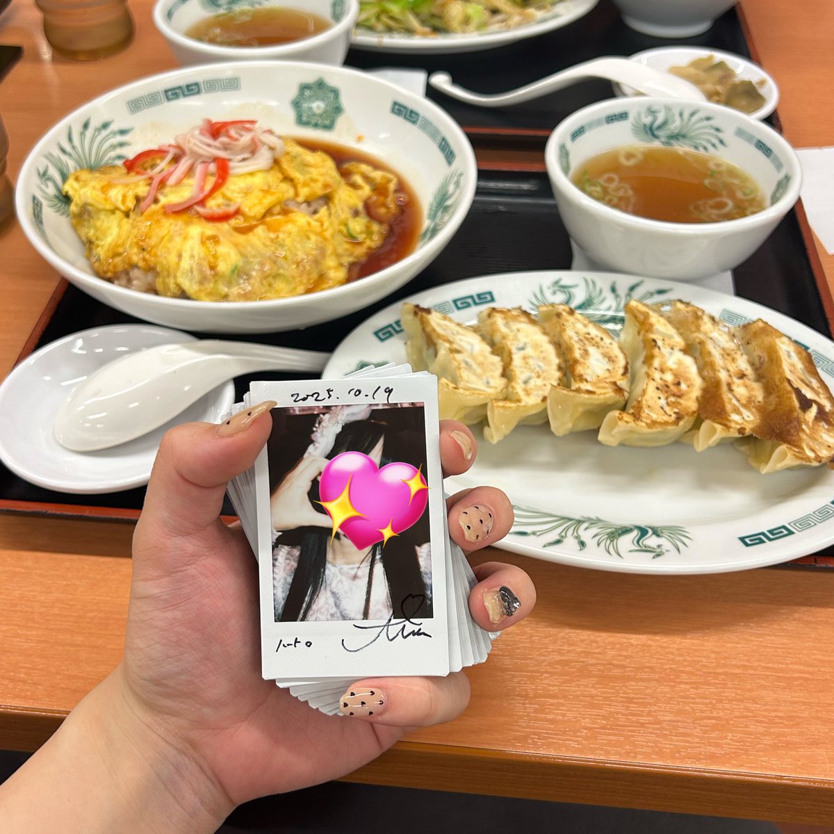 禁アドさん単独行ってうなちゃんとご飯まで行ってしまった❕あむちゃんと日高屋の話をしたので人生２回目の日高屋(うなちゃんは初)