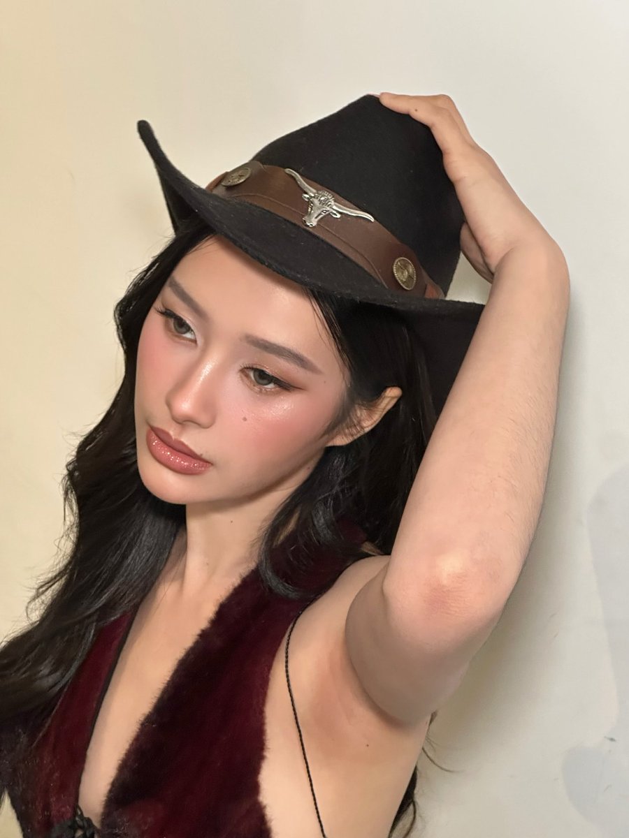 congratulations to loverrukk for having the prettiest gf ever. 

MILKLOVE TAIPEI XOXO
#MLLoveSignalinTaipei