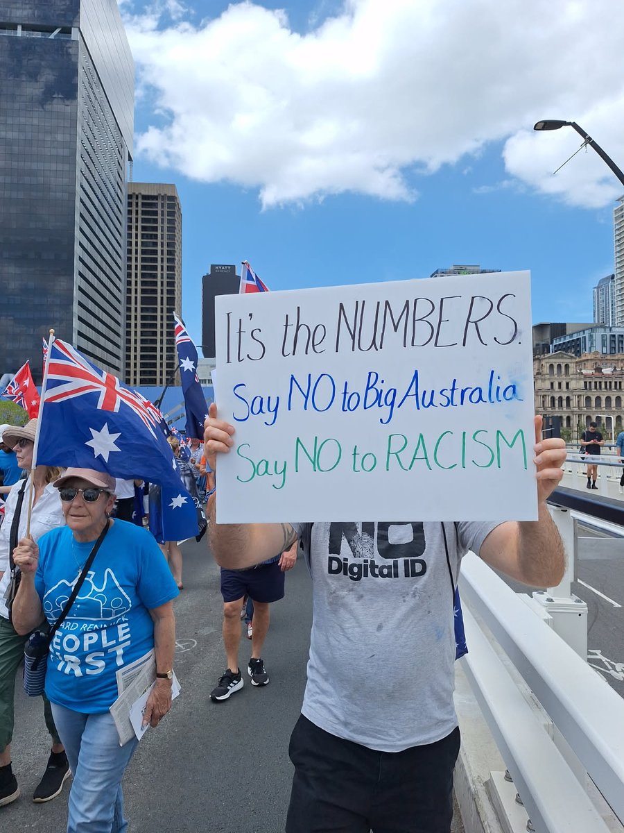 SustPopAus's tweet image. and more of our signs at #MarchForAustralia Brisbane-