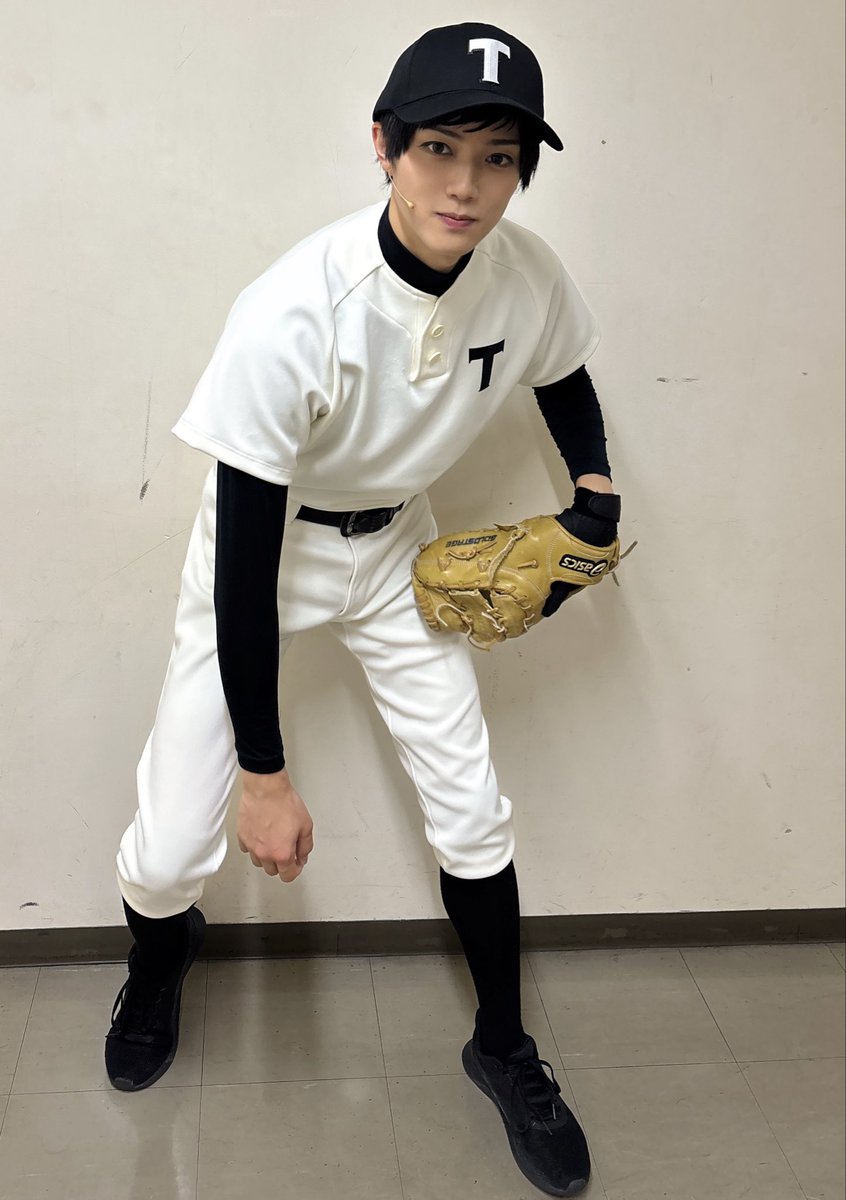 ichigo_shiota's tweet image. #舞台忘却バッテリー 
東京千秋楽ありがとうございました⚾️

無事に幕が上がり、
無事にここまで来ることが出来たこと
心から嬉しく思います‼️
ありがとうございます✨️

次は大阪ですね！！
大阪までの間も
更にスイングスピード上げるぞ〜💪

また大阪でお会いしましょう⚾️

#国都英一郎