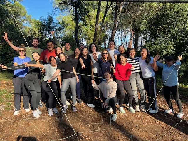 Acabada una setmana que recordaré durant molt de temps! 🔝
Hem compartit reptes, experiències, reflexions i, sobretot, bons moments al mòdul de Lideratge d'<a href="/EADABusiness/">EADA Business School</a>
Una experiencia que va molt més enllà de l'aula i que creen vincles. Properament 🇪🇨🇲🇽🇨🇴🇨🇱🇵🇪🇦🇷#EADA #Lideratge