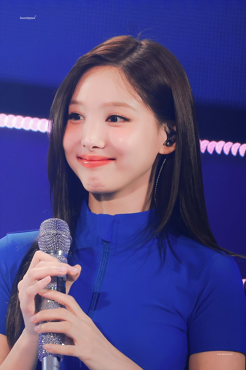 ナヨン hare hare セミコンプ Twice ナヨン ハレハレ Fancam - 笑ってよ With me | TikTok