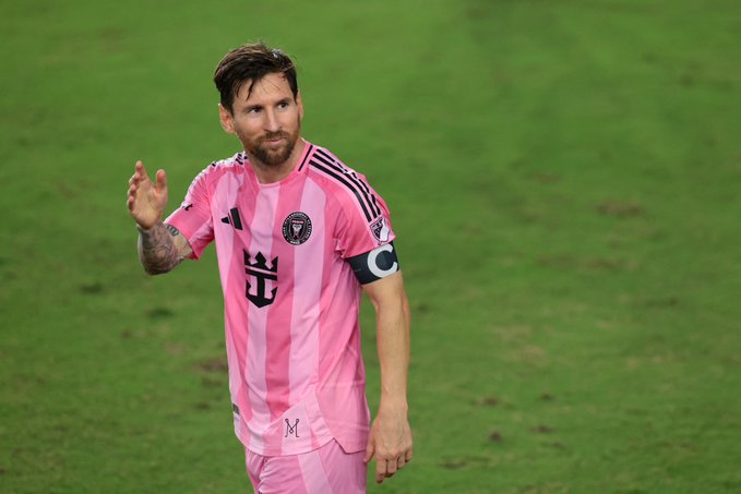 أرقام ميسي مع إنتر ميامي في الدوري الأمريكي. 28 مباراة. 29 هدفاً. 16 تمريرة حاسمة 