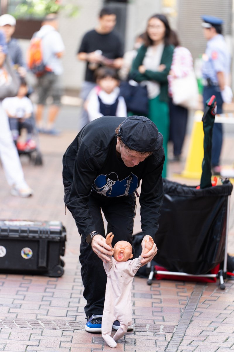 kaztan11's tweet photo. 昨日の三茶de大道芸、Funny Bones。ちょっと毒があったりするけれど思いっきり笑わされました。
#FunnyBones
#三茶de大道芸 https://t.co/p1VfmrFqes