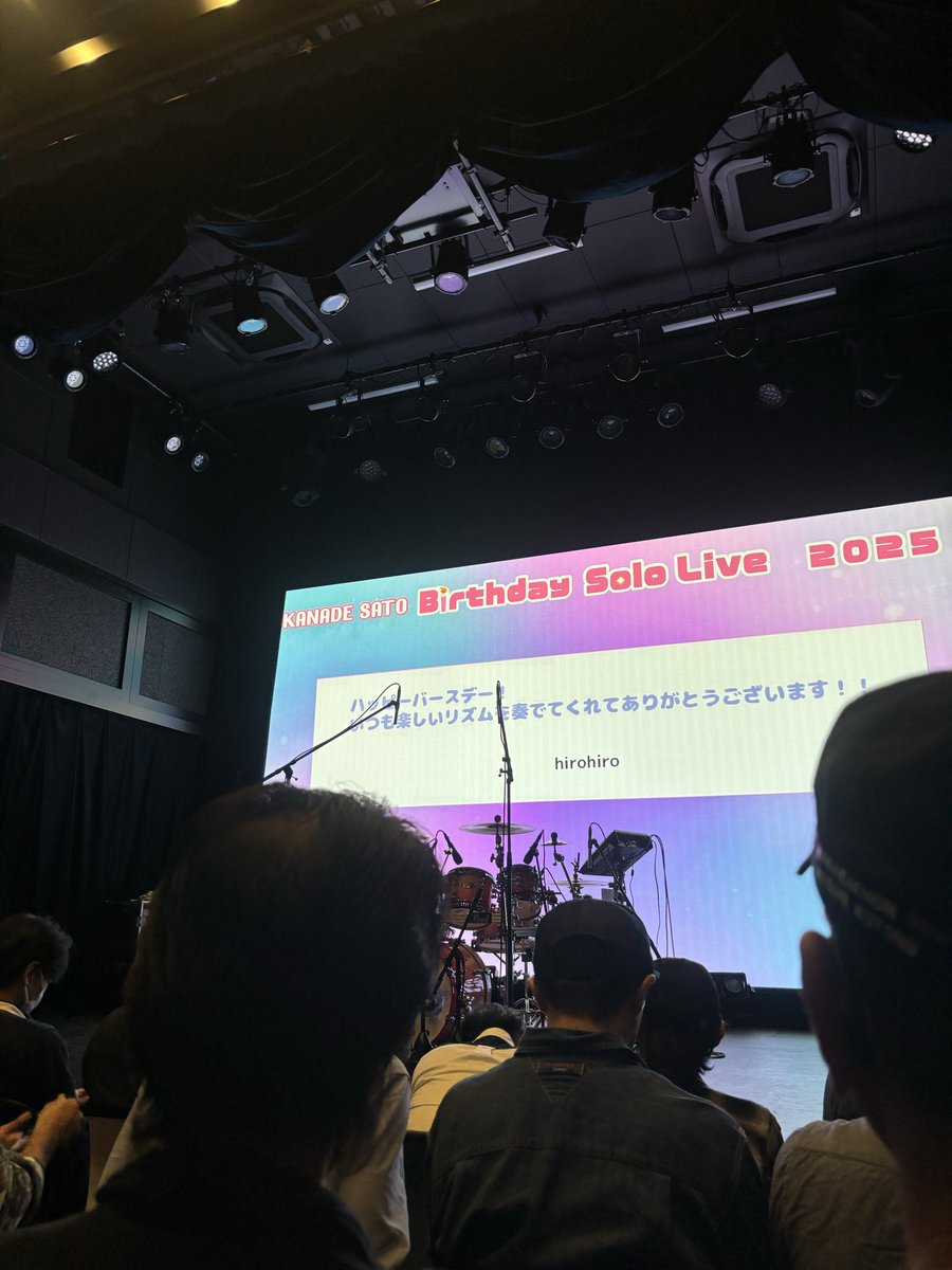 hirohiro0872's tweet photo. 今日はドラムソロライブ！
ドラムテクに魅了されてしまいました！🥁🥁
#佐藤奏 https://t.co/ZTB4Y76GmI