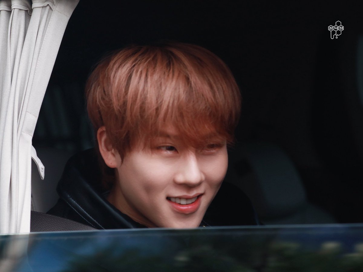 쭈 왜케 슛아웃때 같냐