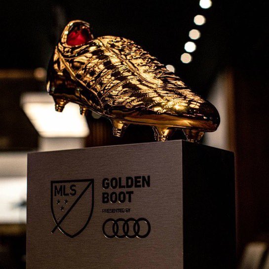 Mbahdeyforyou's tweet photo. The GOAT performed some Messi Magic last night to seal the MLS Golden Boot ⚽ 🪄 

HATTRICK.. +1 Assist 🐐

Greatest to Ever Play the Game!!! https://t.co/i6s1CONdFy