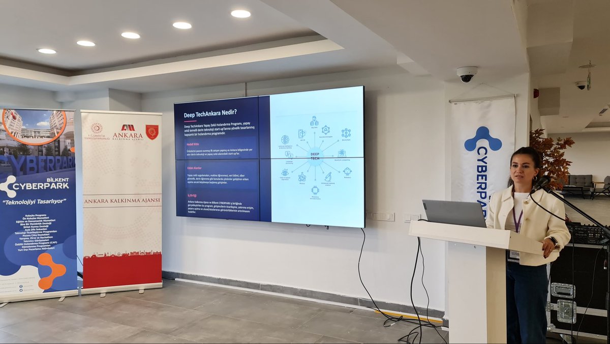 📍 Ankara Kalkınma Ajansı ve Bilkent CYBERPARK iş birliğiyle gerçekleştirilen Deep TechAnkara 2025 Hızlandırma Programı açılış etkinliği, Ankara Teknoloji Köprüsü Kuluçka Merkezi’nde başladı!

Etkinlik Girişimcilik, İş Birliği ve Teknoloji Transfer Birimi Müdürü Nihal Yazgan’ın